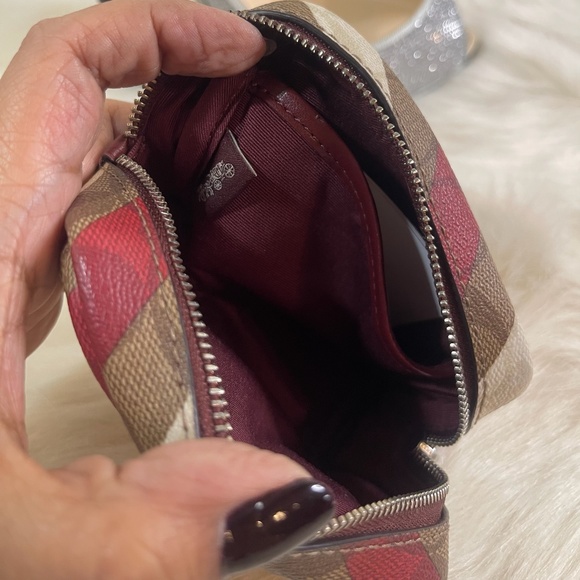 2 pcs COACH Red Rowan Satchel & Coach mini box cosmetic case - Picture 12 of 14